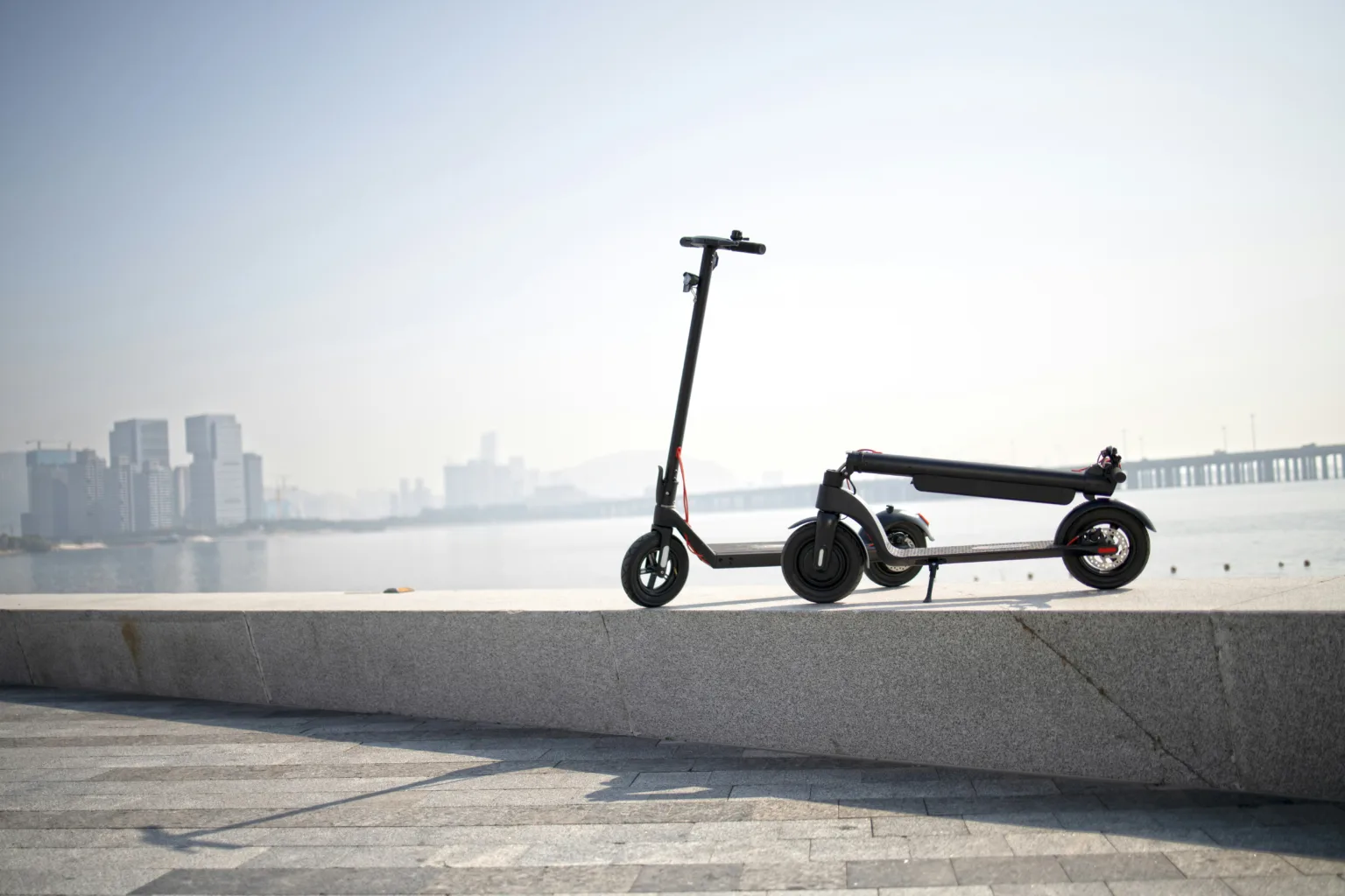 Electric Scooters Explained: Buying Tips, Laws & Key Things to Know