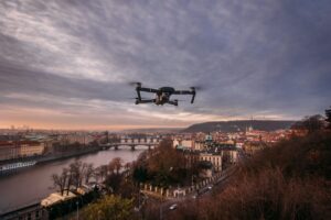 How to Choose the Right Drone: Key Features Explained (Beginner’s Buying Guide)