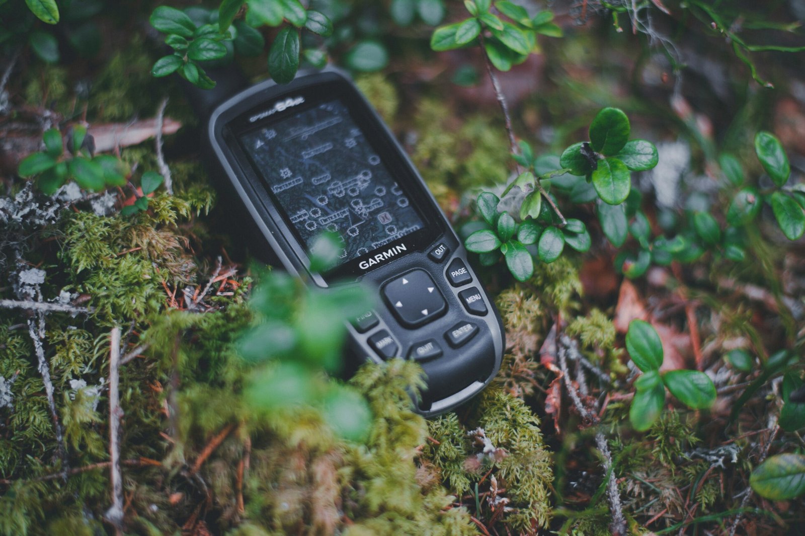 Best Handheld GPS Devices UK 2026 5 Top Picks